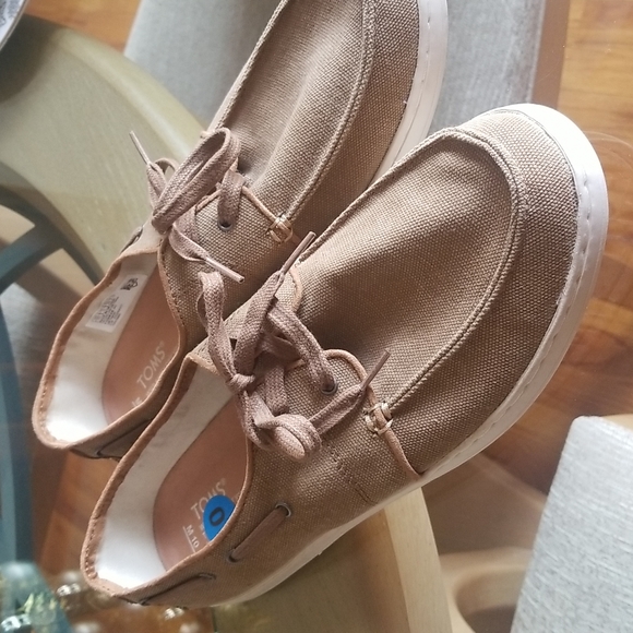 TOMS Men's Boat Shoes - Picture 3 of 7